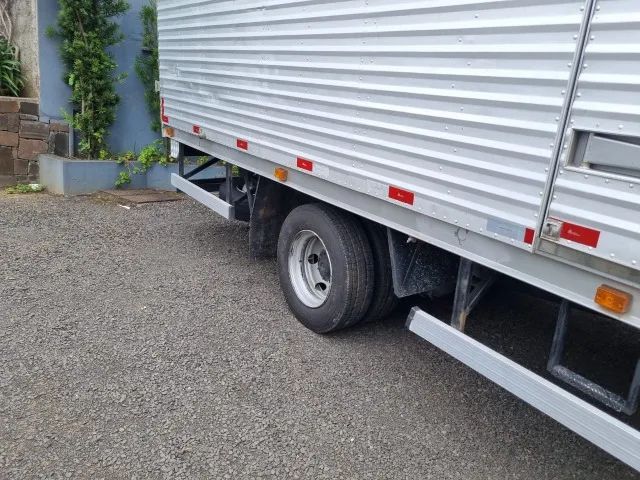 MB ACCELO 815 / 2014  - Foto 4