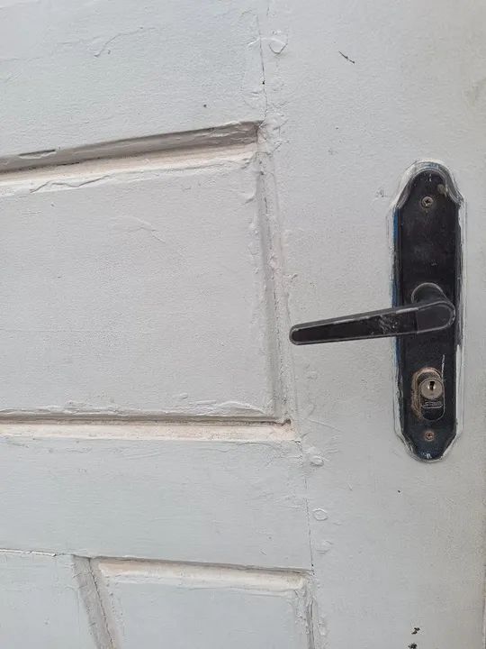 Porta de madeira maciça  - Foto 3