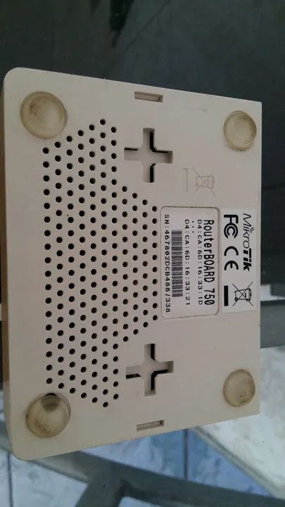 Roteador Mikrotik rb750 + fonte  - Foto 3