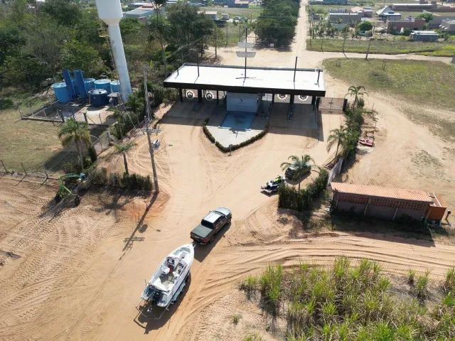 Lancha Focker 205 - 2011 - Motor  Mercury 150hp 2T - 154hrs - Foto 8