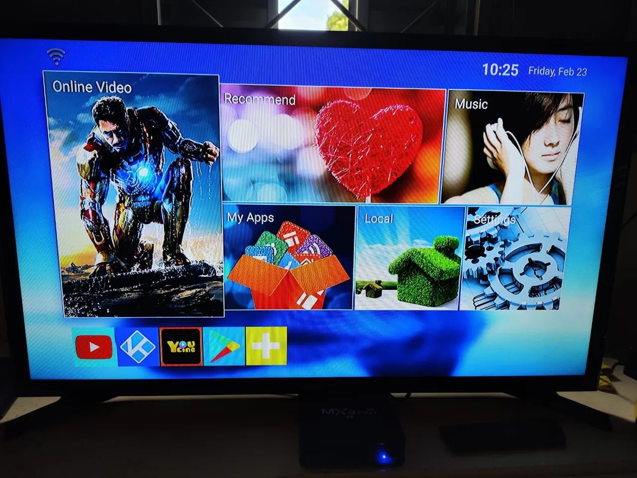 Tv LG 32" com aparelho smart