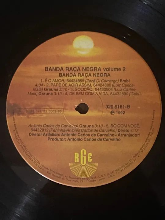 Disco de Vinil Raça Negra em Bom Estado - Foto 3