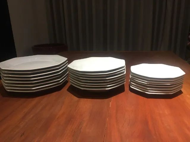 Conjunto de louça branca e sextavada Schmidt - 24 peças - Coleção Prisma - Foto 2