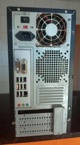 CPU Intel Pentium Dual Core Fonte Bivolt. 4 GBde RAM  - Foto 4