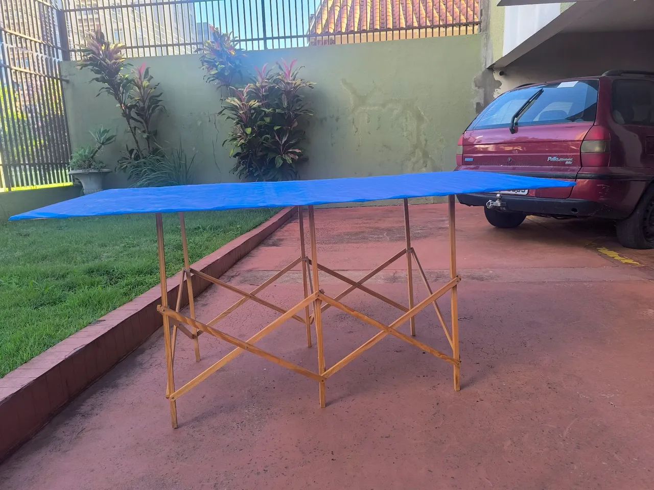Mesa  dobrável 1.80 de comprimento  - Foto 2