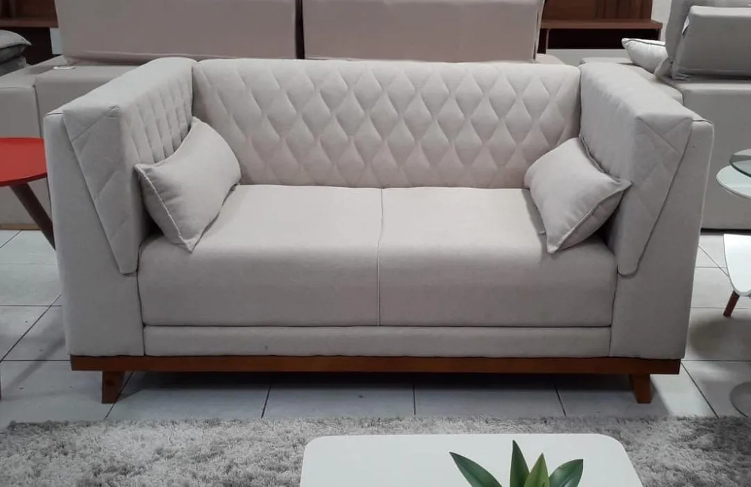 Sofá 2 lugares com design moderno e elegante