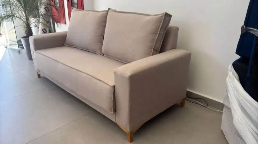 Sofá Eldorado 1,90m com Design Moderno64254006312835123