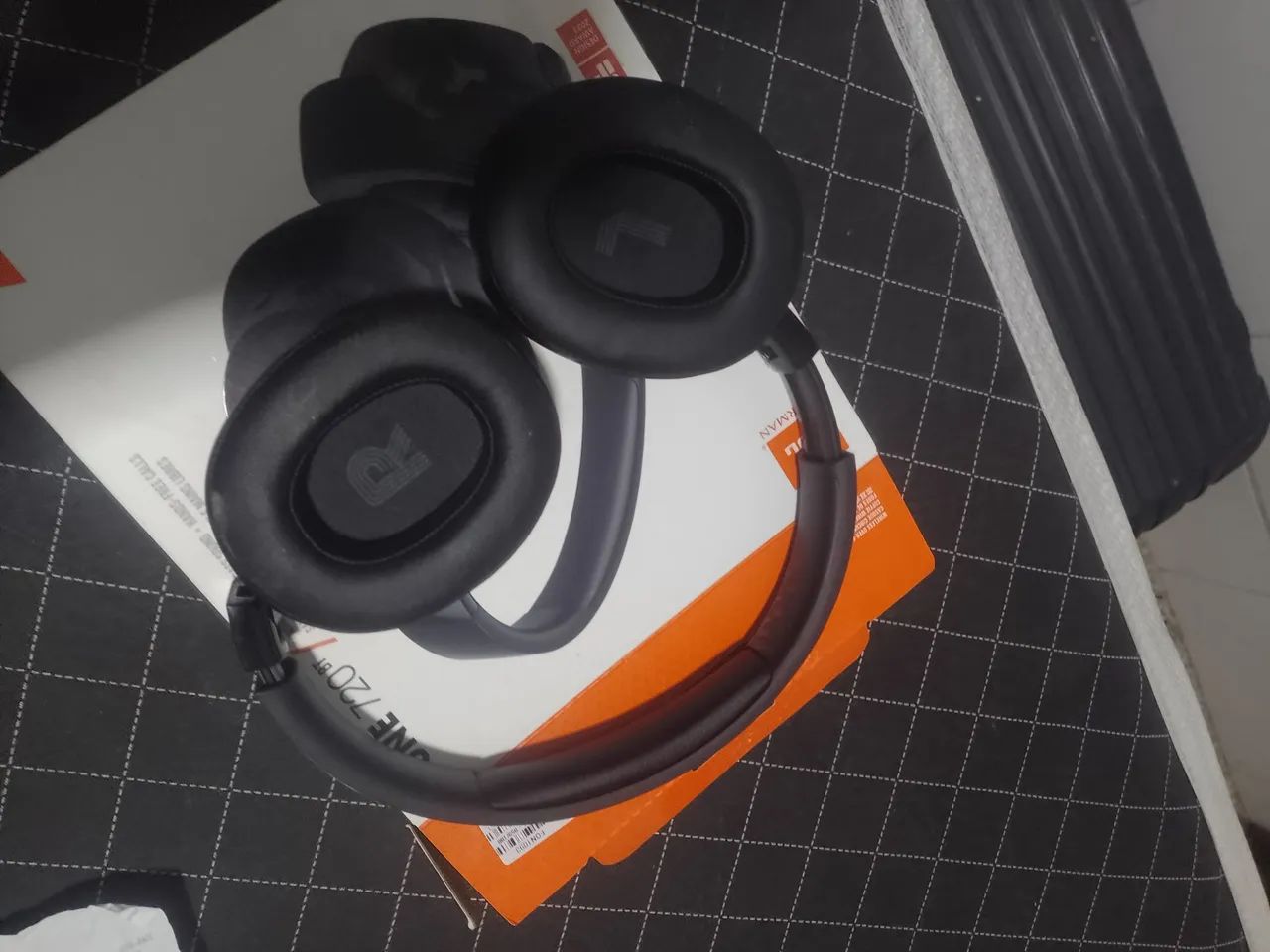 Fone de ouvido JBL TUNE 720 - Foto 2