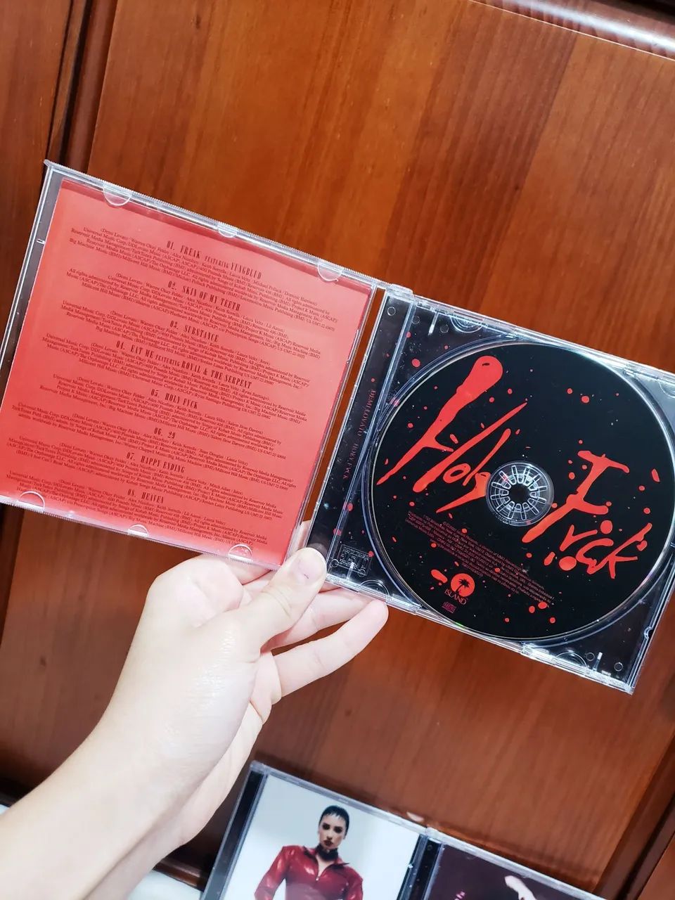 Cds Demi Lovato - Dancing With The Devil - Foto 2