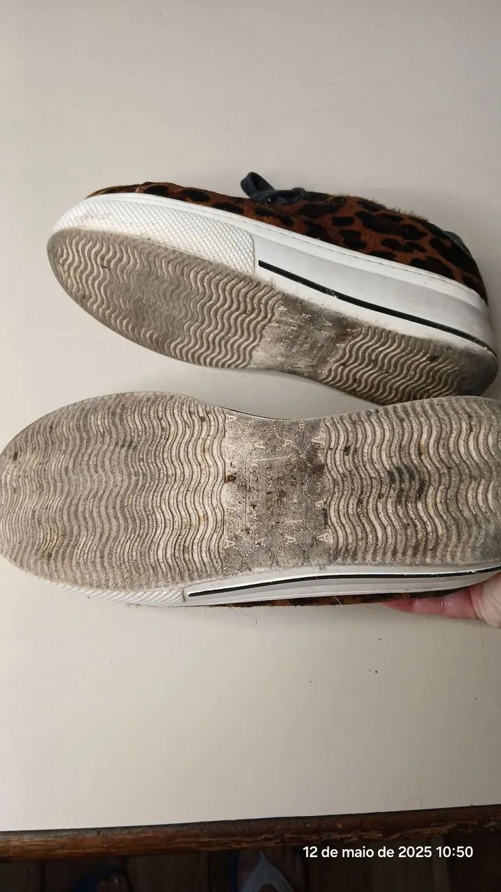 Tênis Animal Print Tam: 35 Marca: Arezzo - Foto 2