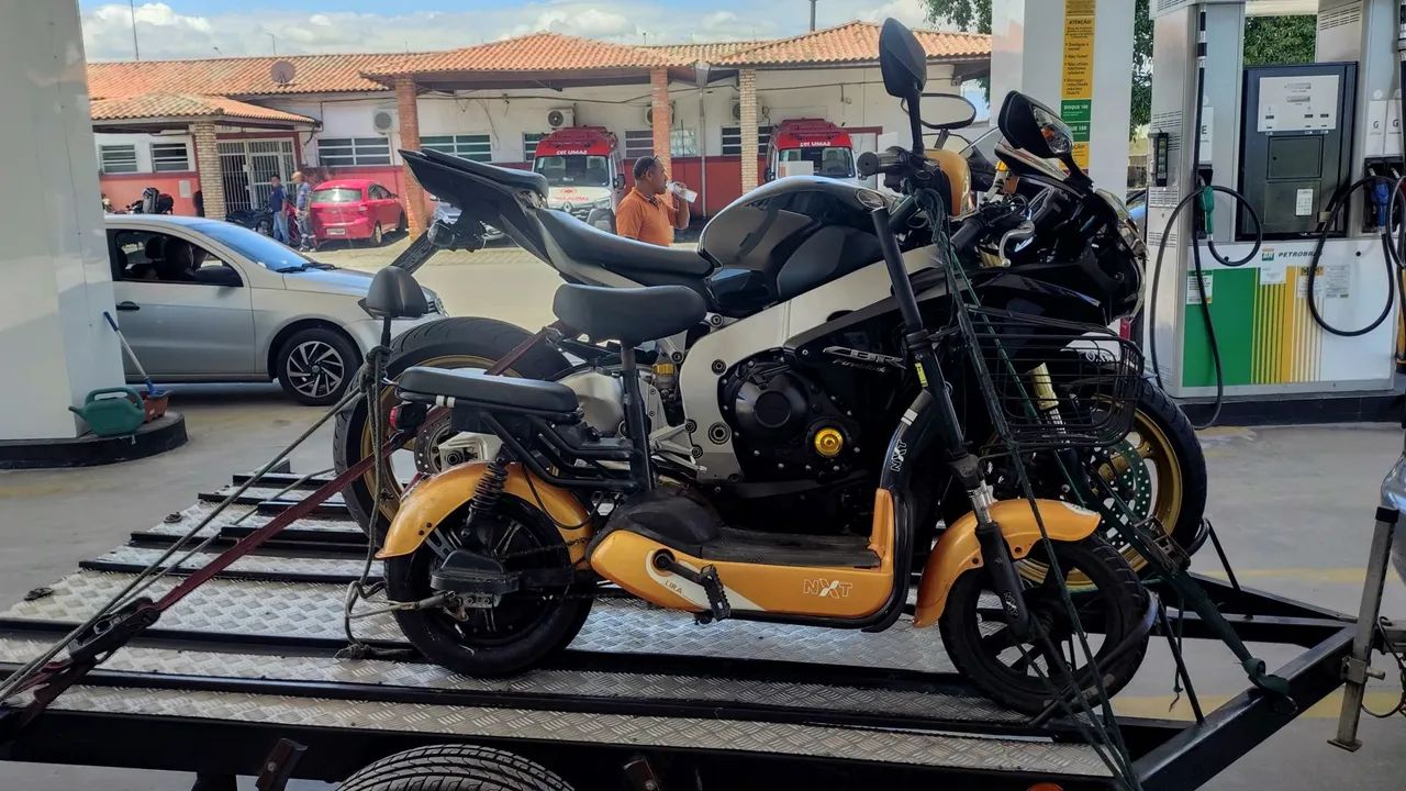 Resgate de motos em Santos