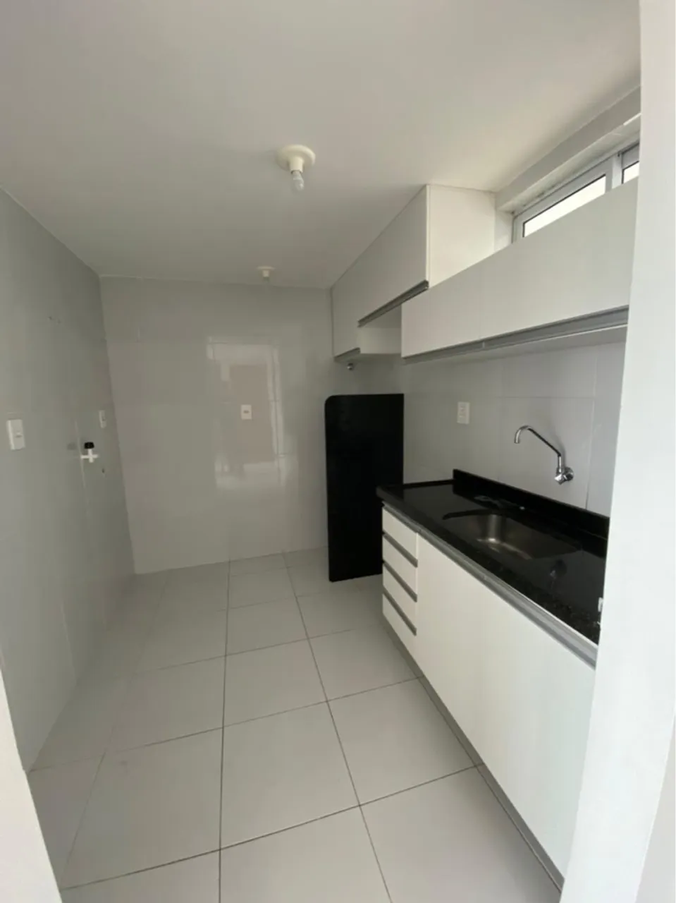 Apartamento Cristo UEPB- 02 quartos sendo uma suíte e banheiro social
