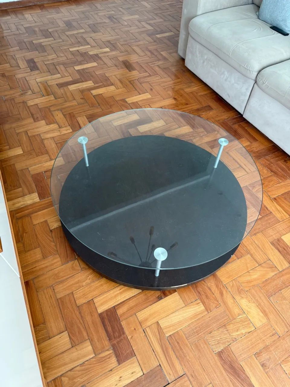 Round Solid Wood Coffee Table with Glass Top65576105128578122