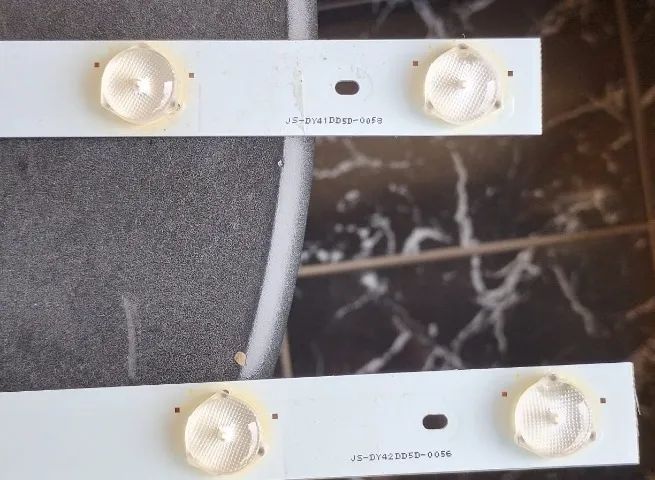Kit 4 barras de LED tv Philco - Usado - ver Descrição Completa - Foto 3