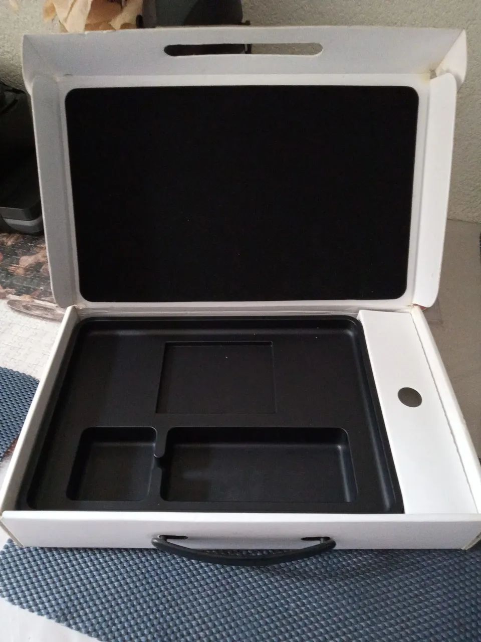 Caixa do MacBook pro 13.3 