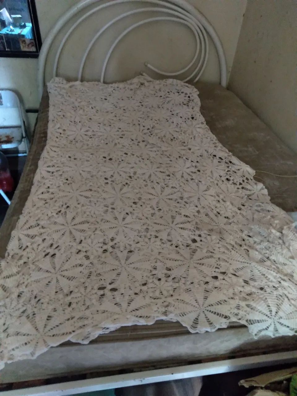 Toalha de crochê artesanal 100% feita a mão.