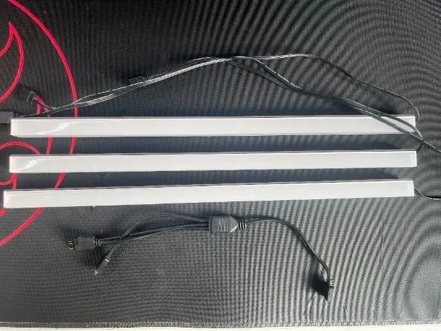 BARRAS DE LED RGB MAGNÉTICO