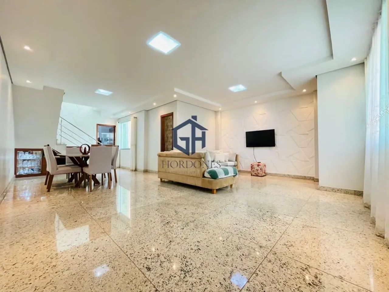 Casa Geminada Santa Mônica 3 quartos 4 vagas - Foto 3
