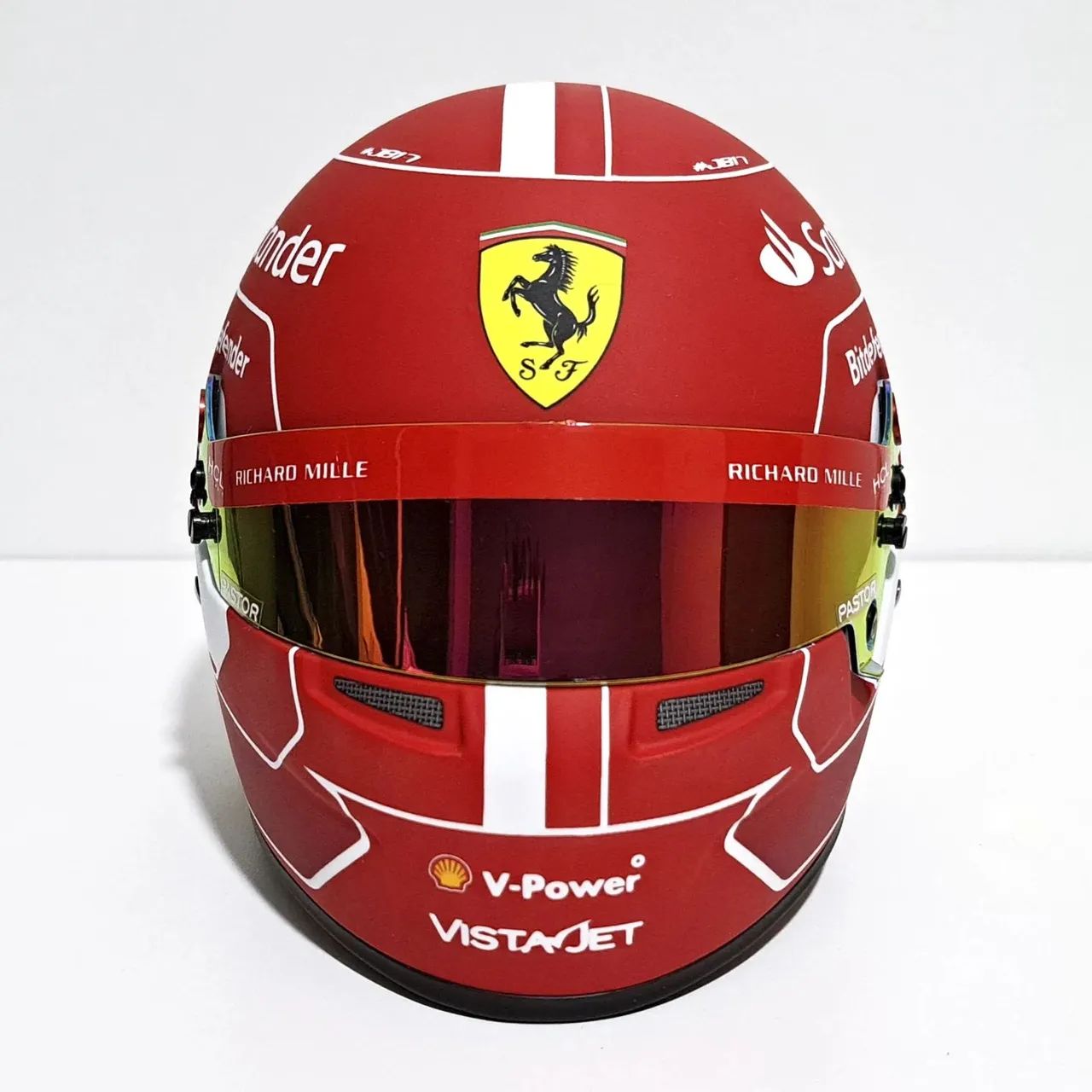 Miniatura Capacete de Fórmula 1 - Charles Leclerc - Ferrari - Escala 1/2 - Foto 4