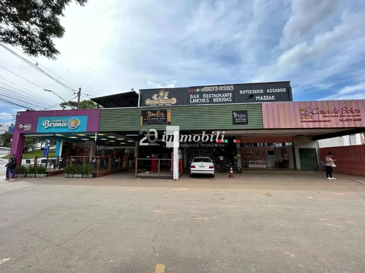Sala para alugar em Cotia, Granja Viana, com 120 m²