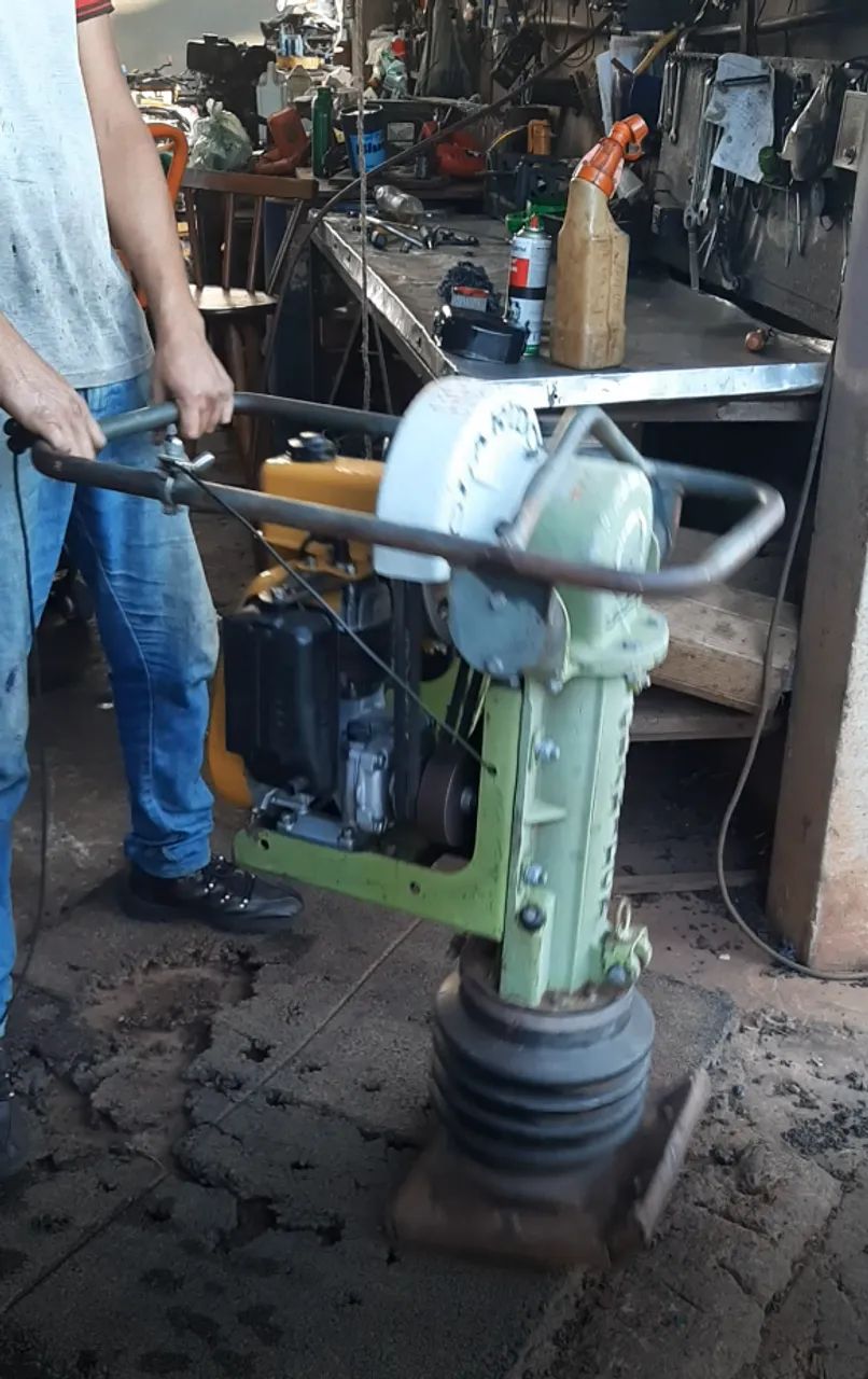 Compactador tipo Sapo