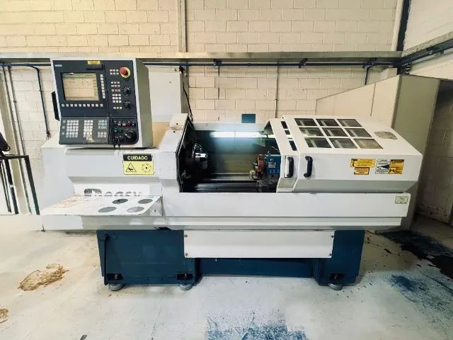 TORNO CNC ROMI CENTUR 30D