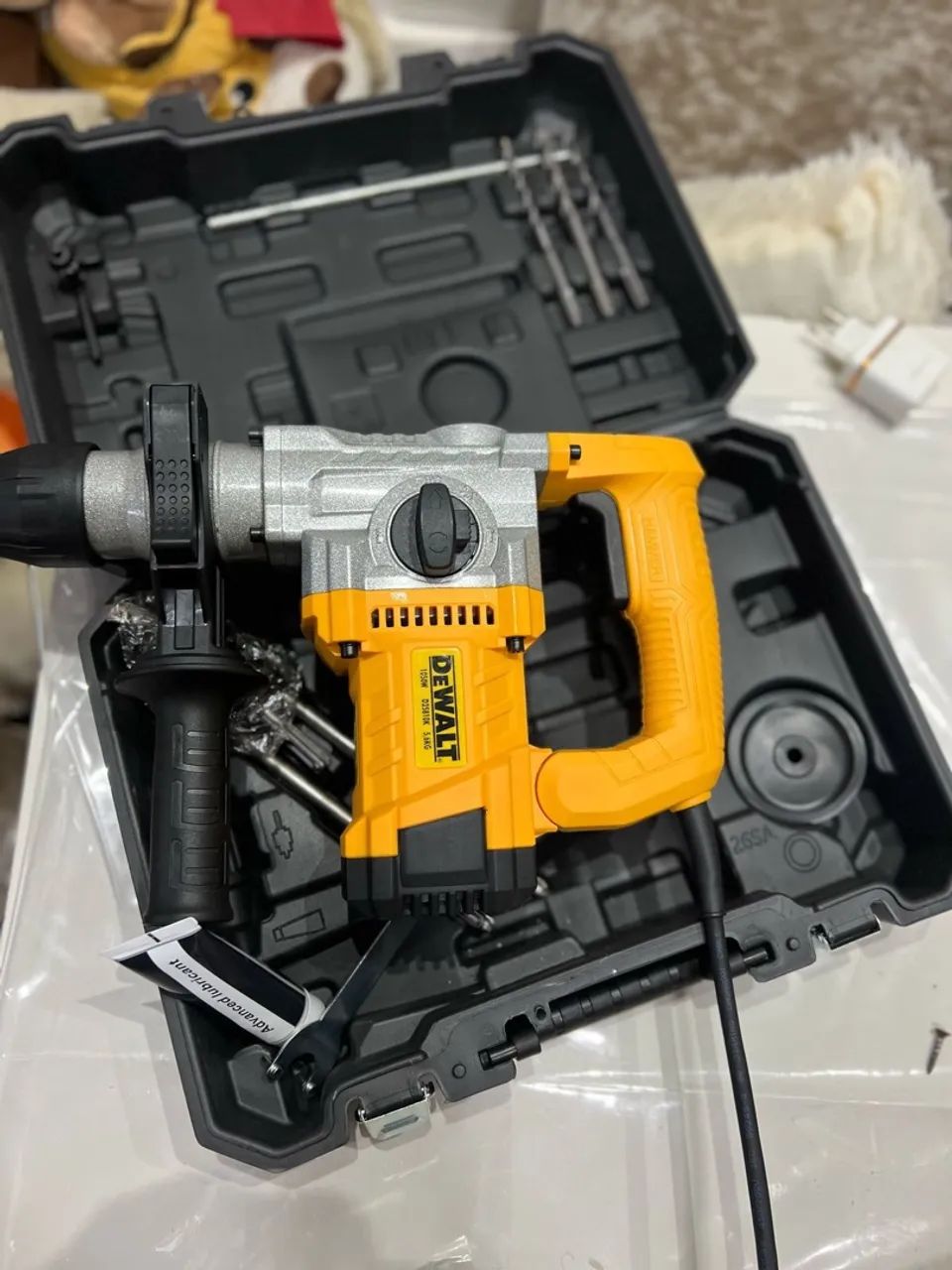 MARTELETE 6KG DEWALT NOVO COMPLETO, zap: * - Foto 5