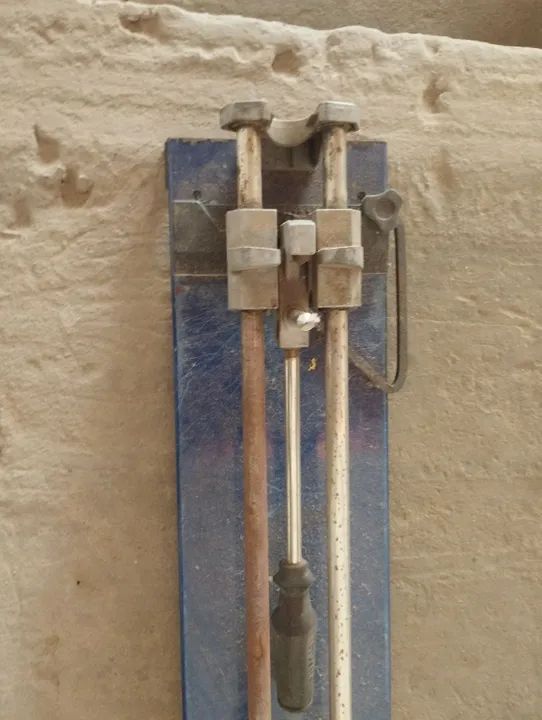 Cortador de Azulejos Irwin 390v - Foto 2