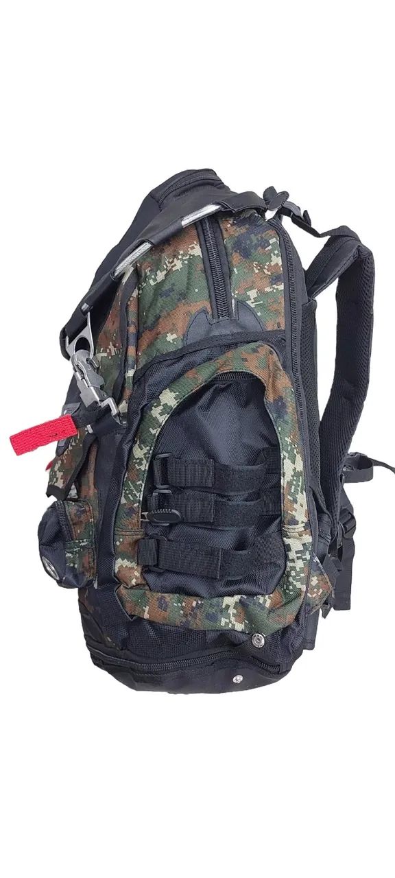 Mochila Oakley Kitchen Double Metal Camuflada Nova Original Sem Uso - Foto 5