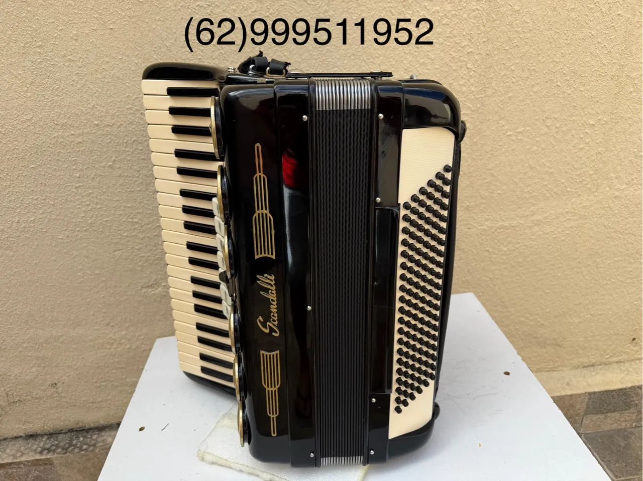 Acordeon Sanfona Scandalli legitima 120 baixos em 4/5 oitavada com desmanche lateral  - Foto 5