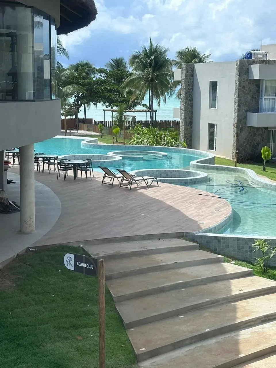VENDO | Casa de Alto Padrão no Condomínio Fechado Naluum Praia do Marceneiro