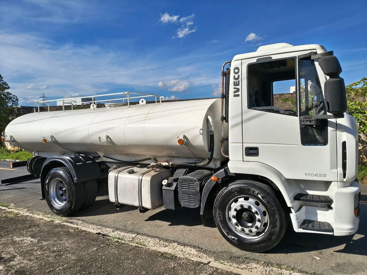 IVECO 170E22 TANQUE PIPA  - Foto 4