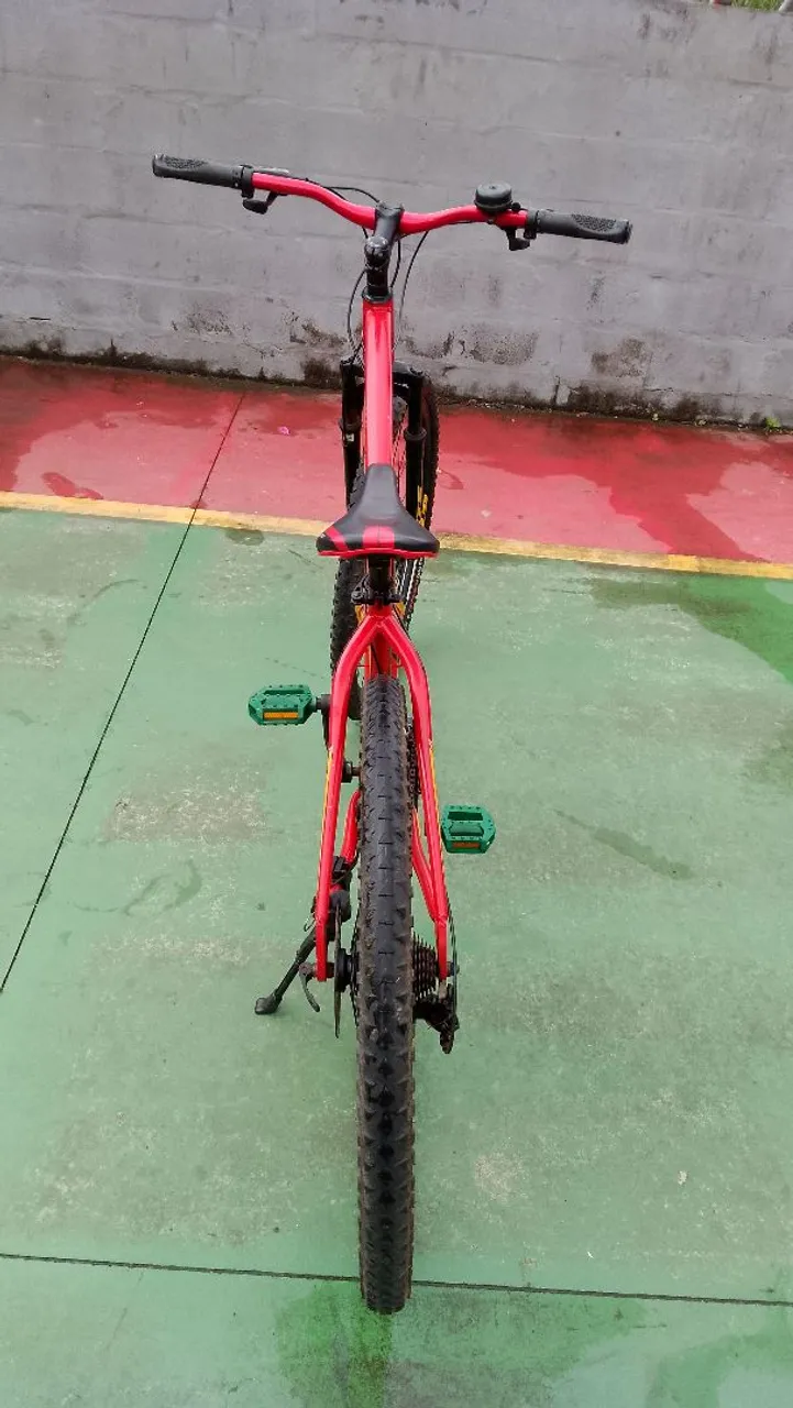 Bicicleta Mountain Bike Vermelha