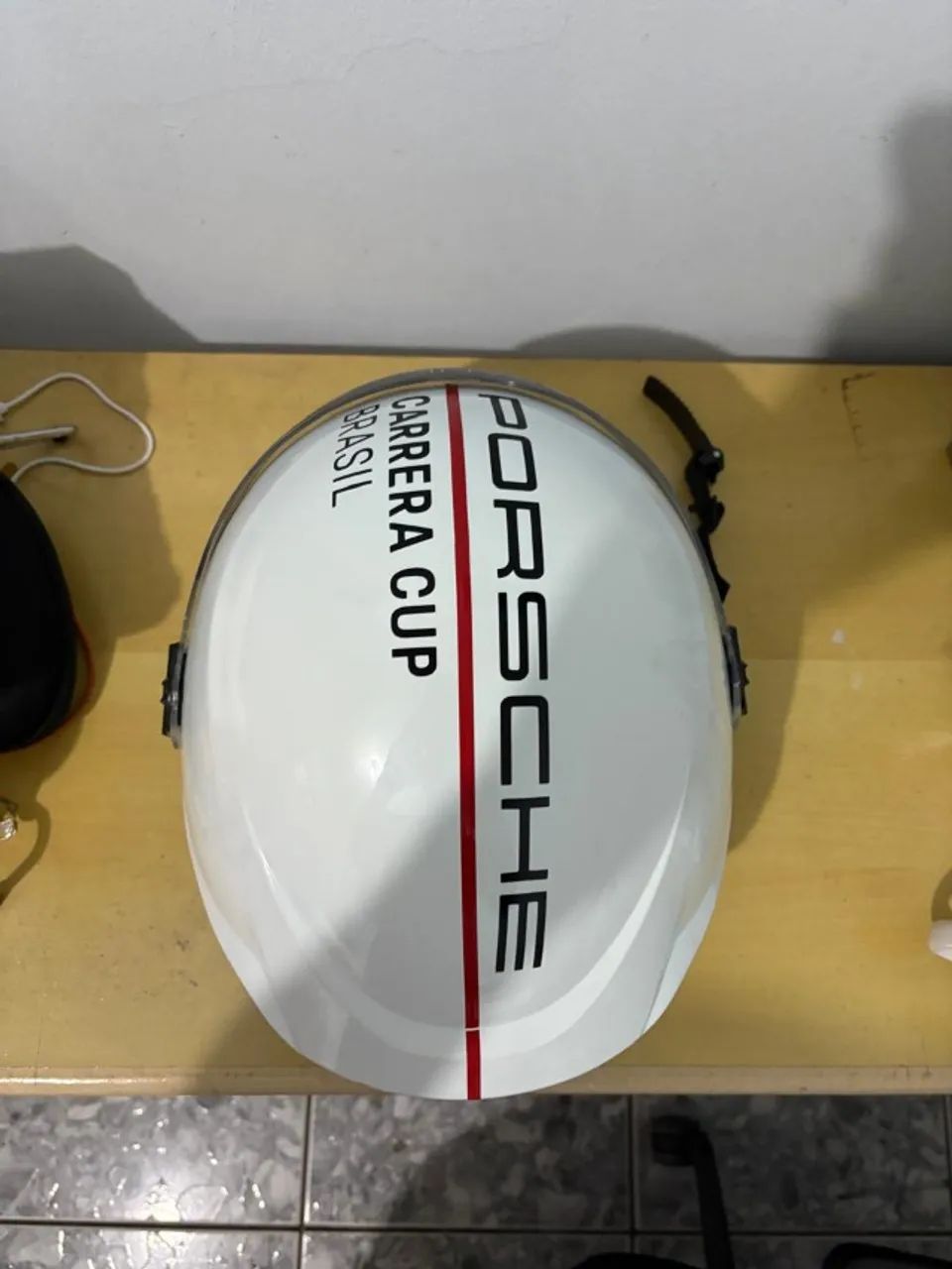 Capacete Porsche Cup 2024 - Foto 5