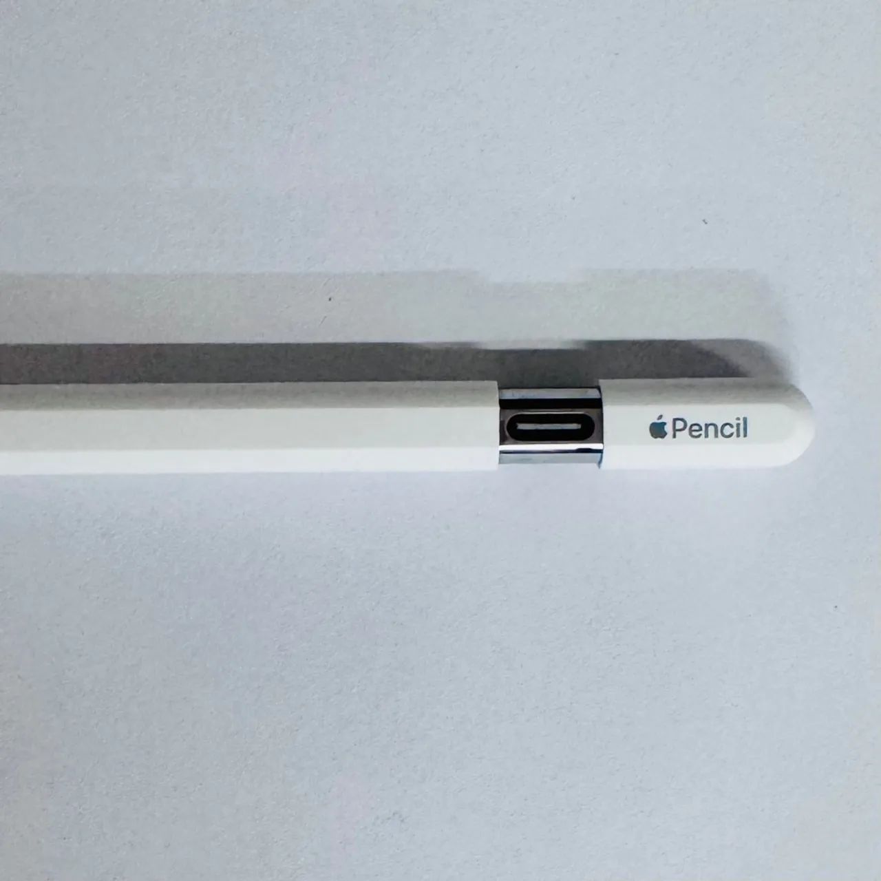 iPad 10ª Geração (64GB) + Apple Pencil USB-C - R$ 3.000,00 iPad 10ª Geração (64GB) + Apple Pencil USB-C - R$ 3.000,00