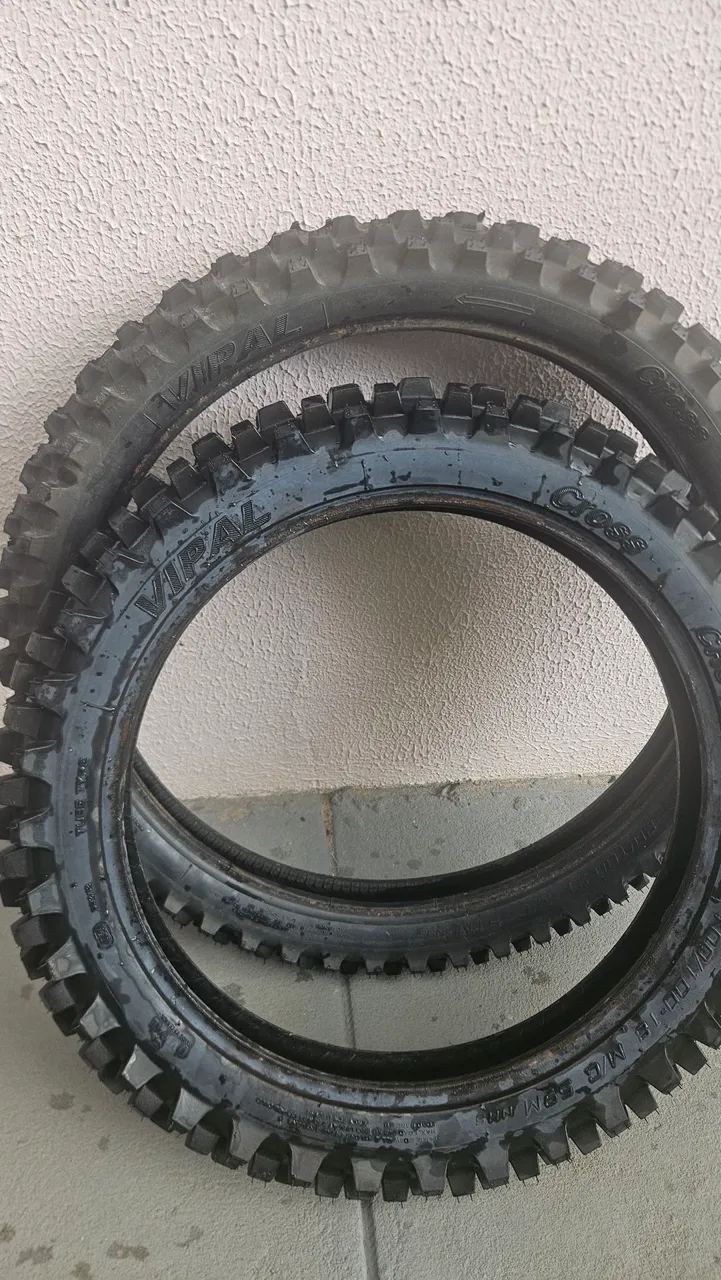 Pneus Vipal GarraCross 80/100 - 21 e 100/100 - 18