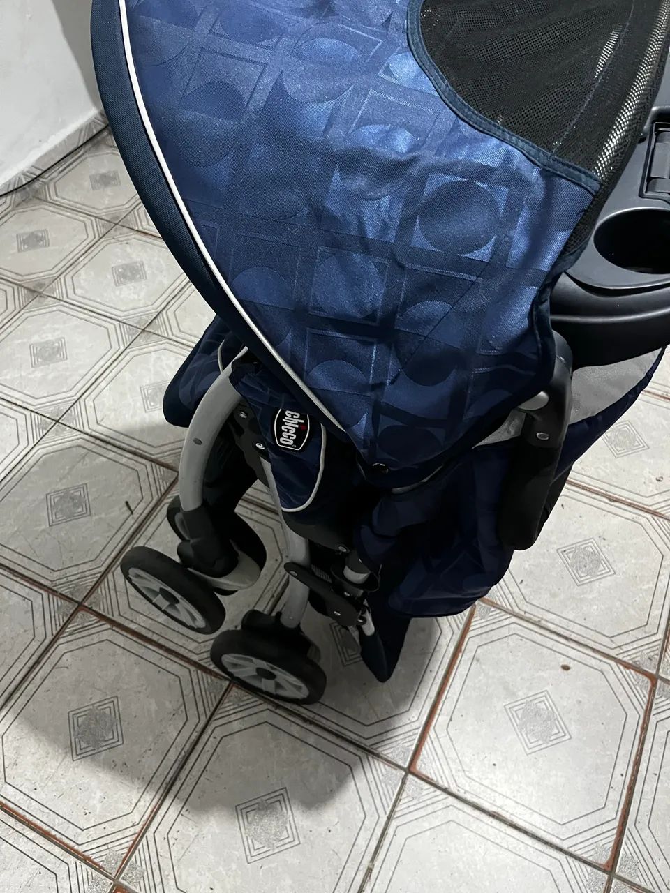 Carrinho de bebe + bebe conforto com suporte para carro - Foto 2