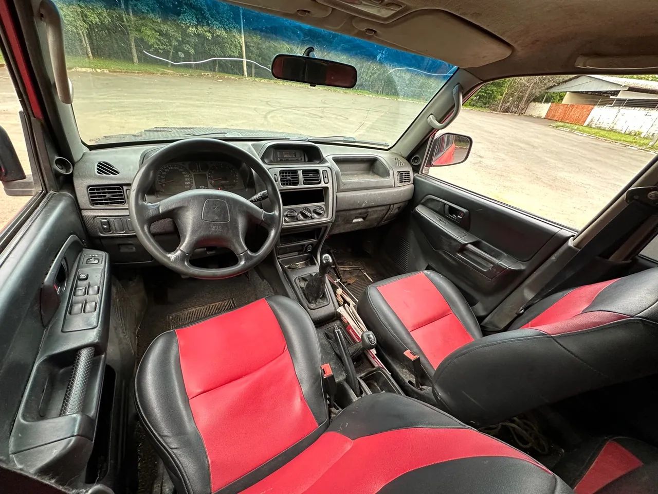 Mitsubishi Pajero TR4 2.0 4x4  - Foto 2