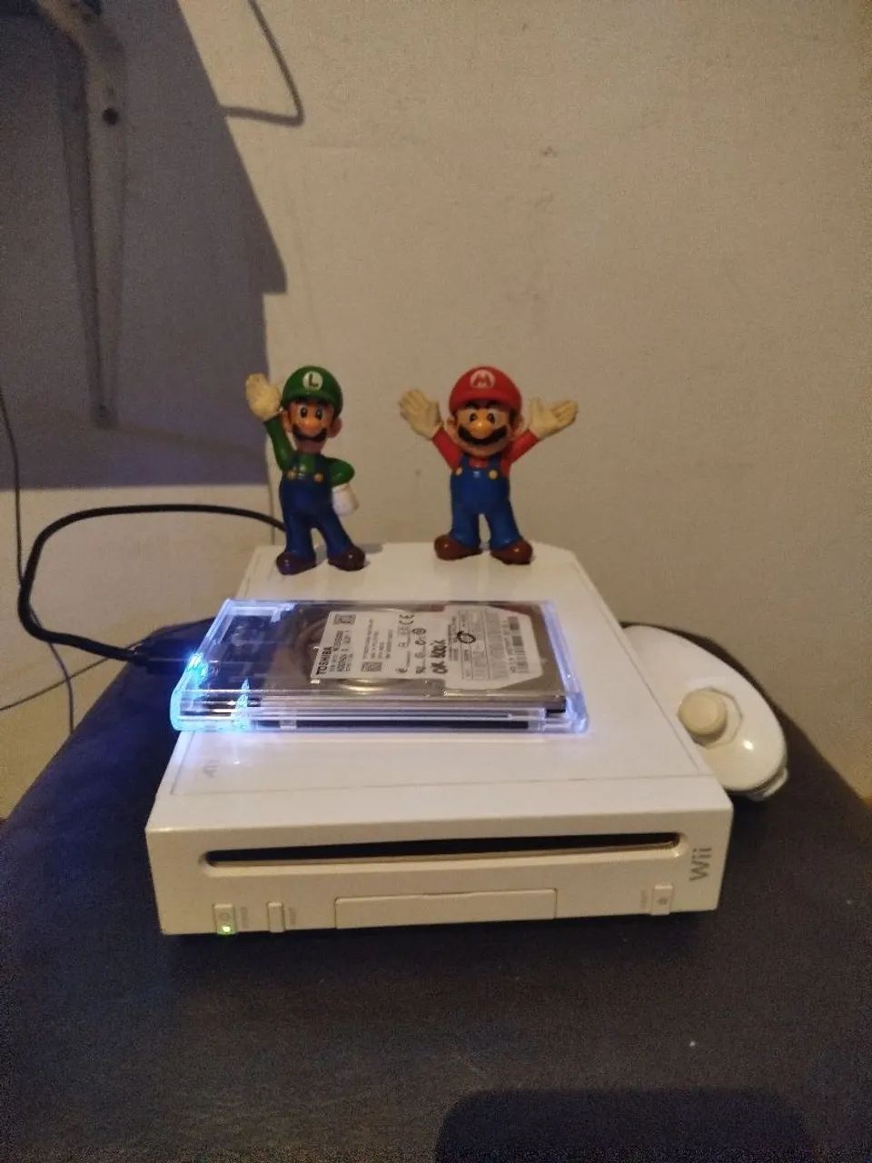 Wii com HD externo, sem controle