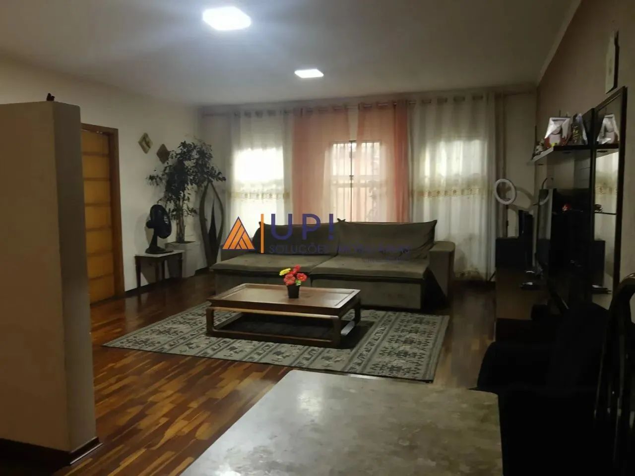 Casa térrea 3 dormitórios 1suíte amplo quintal, edícula 3 vagas
