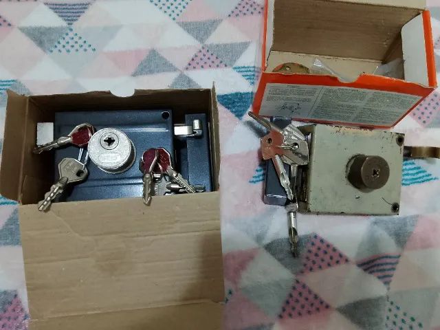 2 Fechaduras com 9 cópias tetra Stam - Foto 2