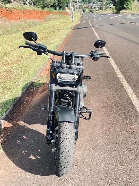Harley Davidson Fat Bob 107 - Foto 4