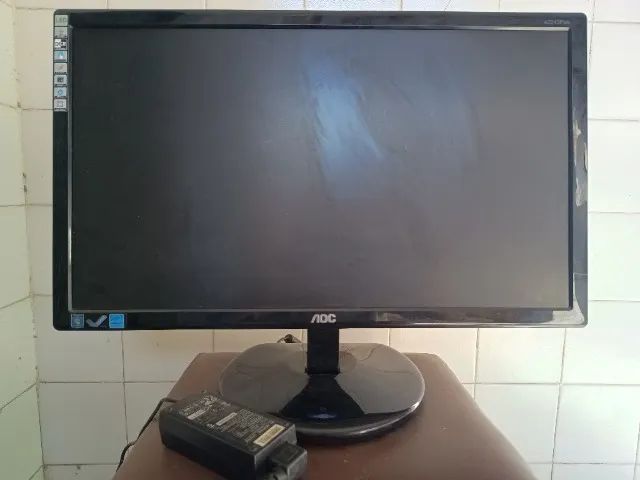 Monitor AOC C/ defeito - Foto 4