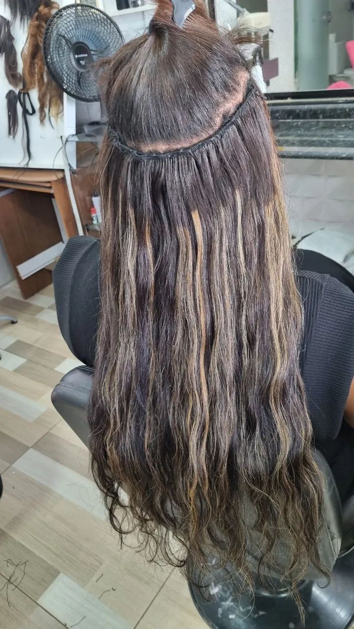 Aplique de Cabelo com Mechas Loiro Mel moreno iluminado  - Foto 4