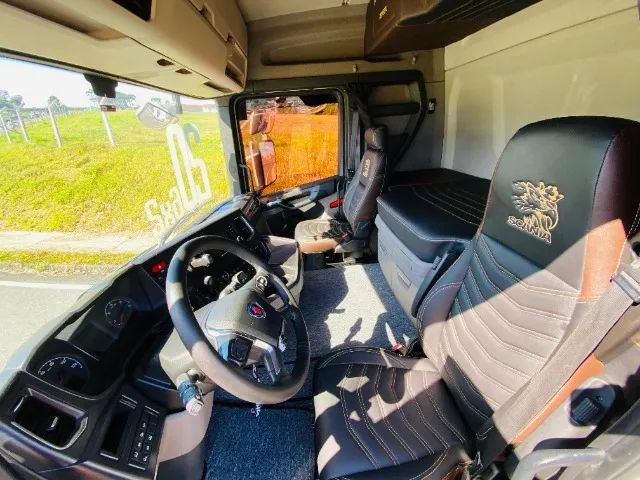 Scania R450 6x2 Highline Ano 20 Euro 5 Farol de teto,  Rodas de alumínio ar condicionado  - Foto 11