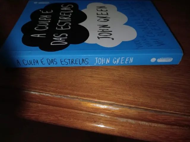 livro a culpa é das estrelas - Foto 3