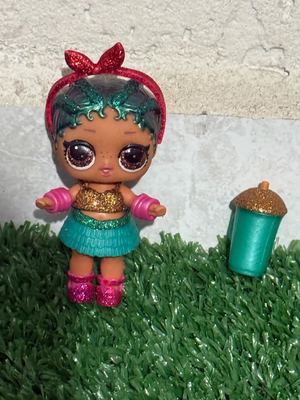 Lol surprise glitter cabelo verde - Foto 4