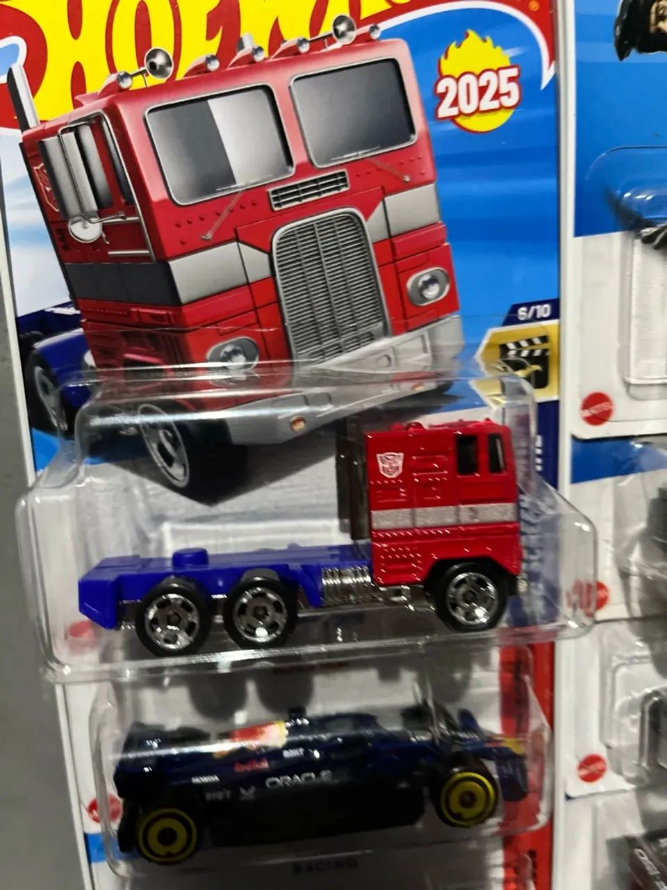 Optimus Prime - Hot Wheels - 1:64 - Foto 2