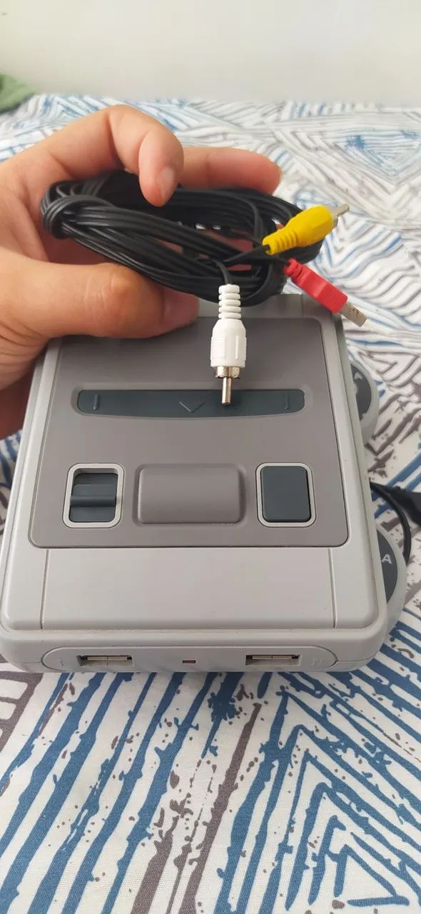 Nintendinho clone, com dois controles, funcionando perfeitamente perfeitamente!
