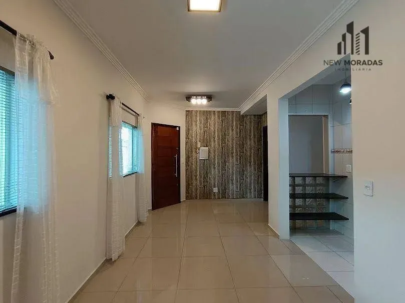 Sobrado com 3 dormitórios à venda, 190 m² - Novo Mundo - Curitiba/PR